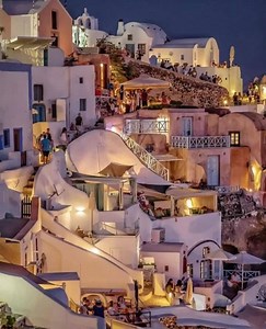 118K views · 5.7K reactions | Romantic - Beautiful - Amazing !! The Magic of Greece ️!! | Greeks Worldwide | Facebook