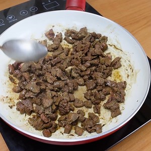 Food Sauce for Your Dog - Cheap, Homemade and Very Tasty! | Take This Recipe