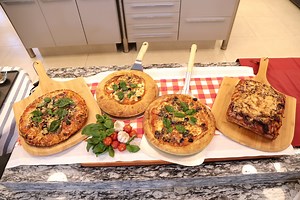 169K views · 1.6K reactions | PIZZA DE CHEF PAPÁ MARCOS TE INVITAMOS A SUSCRIBIRTE A NUESTRO CANAL DE YOUTUBE https://youtu.be/UfSj-YHVABg | Chef Papá Marcos | Facebook