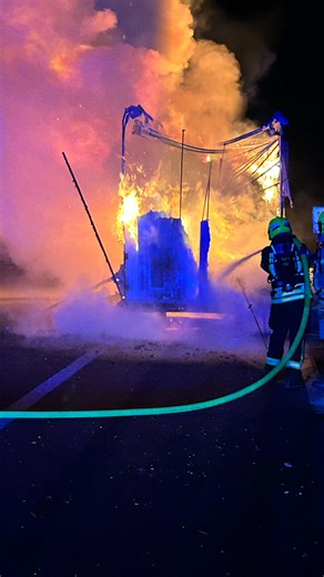 15K views · 207 reactions | Ein LKW-Brand auf der A4 hielt uns heute...