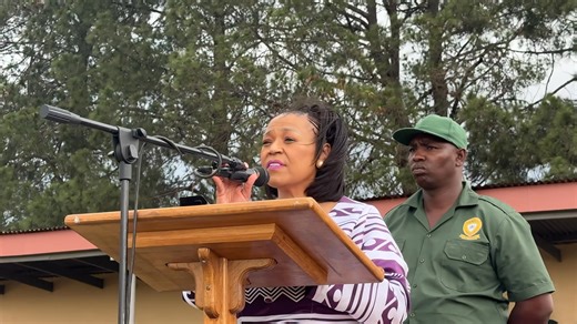 Dunnottar Military Base Pass-out parade [WATCH] HOD Sisulu gives thanks to the SA National Defence Force for once again allowing 400 Gauteng Traffic Wardens to be part of the institution. For giving their time, knowledge and resources and imparting it on the wardens. #bootsontheground | Gauteng Department of Community Safety