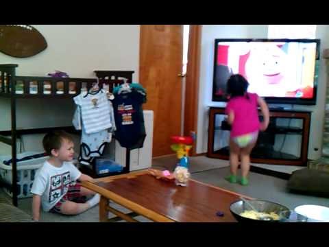 Freshbeat band and Yo Gabba Gabba fight.