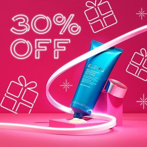Scrub-a-dub-dub. 🛁 Add Sea Lavender & Samphire Salt Scrub to your daily routine and step out of the bathroom with skin that feels silky soft and smooth. Plus, save 30% now during Cyber Week. Find out more - http://bit.ly/2XB5CnZ | Elemis