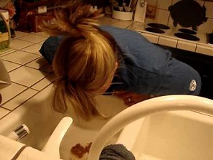 Kodi Making mom throw up