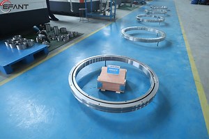 [Hot Item] P5 P4 P2 Low Friction Rb90070 Cross Roller Bearings with Measuring Instrument