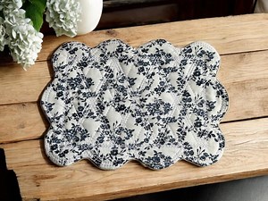 Nantucket by Moda Fabric Handmade and Quilted Scalloped, Doily, Mug Rug, Placemat, Candle Mat Hamptons Home Decor - Etsy Canada