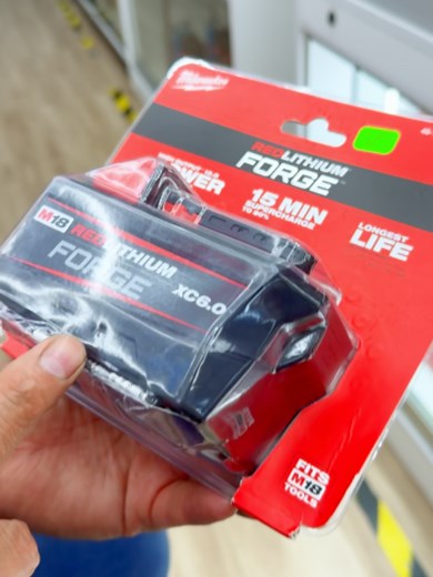 Batería M18 REDLITHIUM FORGE XC6.0: potencia y duración