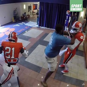 This lad terrified his teammates by posing as a mannequin in full kit 👏 Clemson Football | SPORTbible