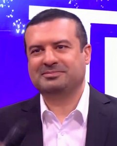 In the lens from Viva Technology: Dubai’s Universal AI Blueprint #Dubai is at the forefront of tech innovation and adoption, most recently launching the Dubai Universal Blueprint for AI. Dr Marwan Al Zarouni, Strategic Advisor to the Dubai Department of Economy and Tourism, & the CEO of Dubai Blockchain Center, shares his insights on how the city plans to successfully integrate AI across various sectors to improve the overall quality of life, and position itself as the ideal destination for emer