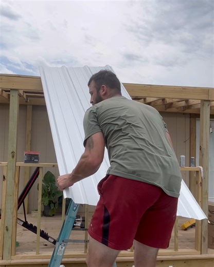 Stranded on roof - rescue attempt failed | Shirtless Jake's Homestead