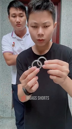 55K views · 356 reactions | Easy rings tricks! (ID Video 7D1Ut5tARNI) Best Magic Tricks #FacebookReelsContest #facebookreels2023 # BestMagic Tricks #Magic #Best | Model Clips | Facebook