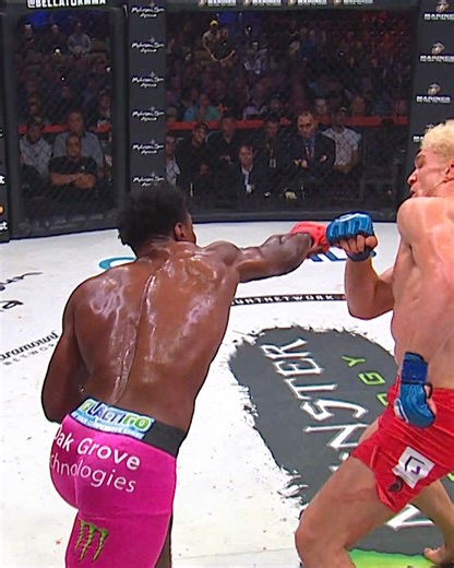 The action continues in Orlando! Former Bellator MMA Light Heavyweight World Champion Phil Davis clashes with the 2022 PFL Light Heavyweight World Champion Rob Wilkinson to close out the First Round of the 2025 PFL World Tournament [ #PFLWorldTournament | TONIGHT | 📺 10PM EST | ESPN 2 ] | PFL MMA