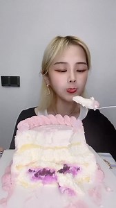 33K views · 928 reactions | Sweet Kawaii Whipped Cream Cake ASMR| Sun-mi Asmr #fblifestyle #dessert #cake #asmr #foodie #kawaii #whippedcream | Sun-mi Asmr | Facebook