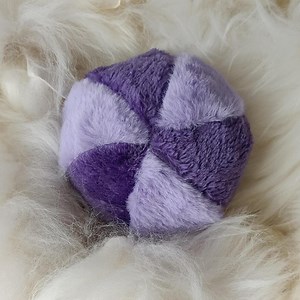 Plush fleece ball filled with sheepskin - Etsy.de