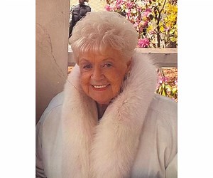 Elizabeth Therese "Betty" Gamble Obituary (2026) - Cranston, RI - Nardolillo Funeral Home Inc. - Cranston