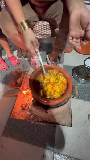 5 MILLION CELEBRATION 🎊🎉 SABKE SATH #minivlog #mini #trendingvideo #mini #BTS | Chirayu Payal Malik