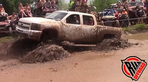 3.2K views · 45 reactions | 5.3L IS HOT!!! DRIVER DON'T CARE!!! #offroadlife #bountyhole #mudding #offroad #mudpit #trucklife #rockwelloffroad | Rockwelloffroad.com | Facebook