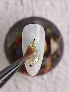 Irregular Abalone Seashell Slices, 3D Nail Art Shell Piece Nail Art Decorations UV Gel Flake Mermaid Nail Sequins