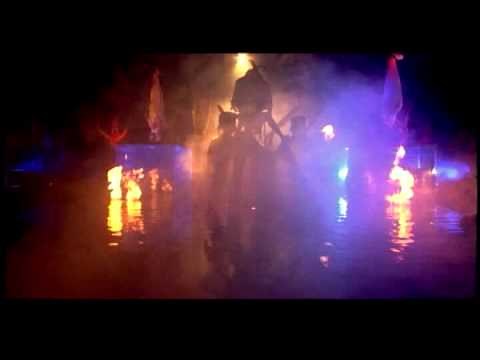 Janine Loves Jenna, Trailer 2
