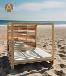 [Hot Item] Resort Style Pool Lounge Bed Wooden Frame Canopy Daybed for Hotel Villa Swimming Poolside