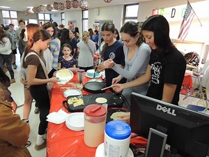 Cold Spring Harbor Jr./Senior High School Hosts International Night