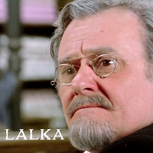 Wokulski za wszelką cenę pragnie przypodobać się Izabeli. Postanawia nawet sprzedać sklep. 🫢 Oglądaj serial #Lalka odc. 7 📺 w poniedziałek, 12 sierpnia o godz. 20:30 w TVP Polonia i w aplikacji mobilnej. | TVP Polonia