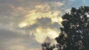 1.6K views · 44 reactions | 08/18/22 - Atlanta Georgia  Lots of strange formations and textures at sunset this evening… #alienskies | Alien Skies | Facebook