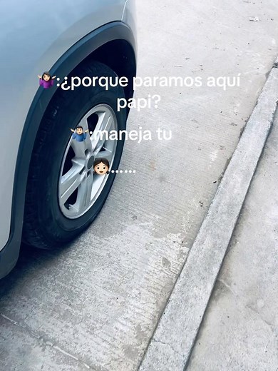Por qué paramos aquí papá — ¿Maneja tú? (niña en camioneta)