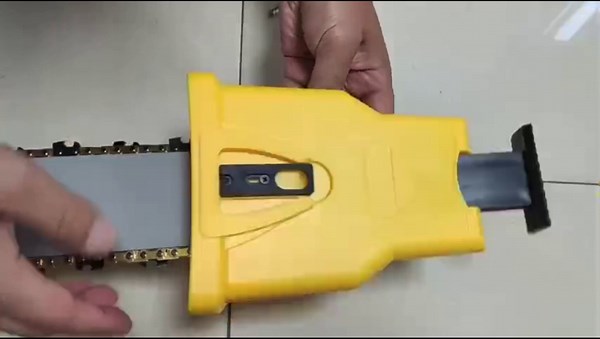 Chainsaw Teeth Sharpener: Universal Chainsaw Sharpener, Chain Saw Blade Sharpener with 4Pcs Whetstones, Fast-Sharpening Stone Grinder Tools for 12-22 Inch Two Holes Chain Saw Bar, Yellow