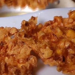 120K views · 1.6K reactions | Bánh bắp chiên cay giòn rụm thơm ngon siêu độc lạ ăn cực cuốn | Món Ngon Vợ Nấu | Facebook