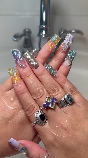 When Pore Care is literally your personality trait 💁‍♀️ | Benefit Cosmetics