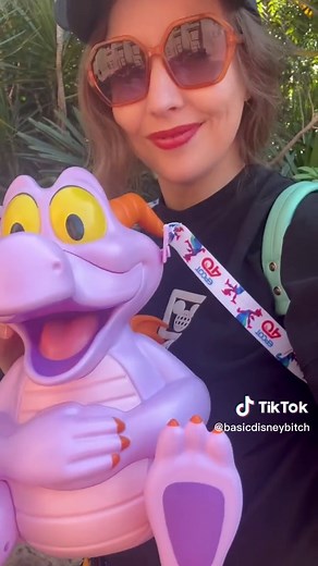 ⚠️ dumb laugh incoming⚠️ #figmentpopcornbucket #figment #epcot #disney #wdw #waltdisneyworld #themepark #dragon