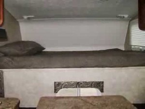 2014 Travel Lite 770RSL Truck Camper / Oak Lake RV Sales & Service