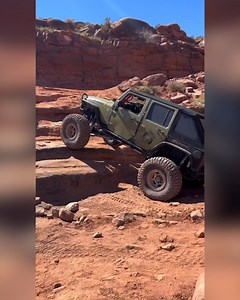 Watch this Jeep get after it!  #yukon #yukongearandaxle #yukongear #drivetrain #locker #lockingdifferential #lsd #limitedslip #ringandpinion #regear #offroadinglife #4x4life #overland #offroad #offroadclub #4x4trucks #offroadnation #offroad4x4 #4wheeldrive #offroadlife #offroadwarehouse #orw | Off Road Warehouse | Facebook