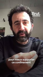 Faire des strip-pokers, lire les livres saints… Les plans confinement de l'humoriste Mathieu Madénian. | Brut