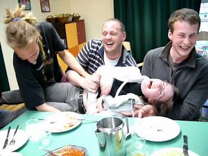 Sarahahahahahahahaaaaaa...