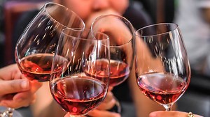 Alcohol delivery service now available at restaurants