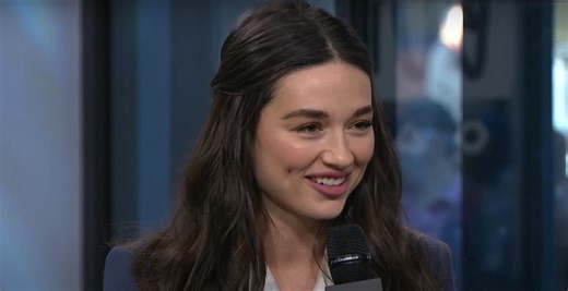 Chi è Crystal Reed: età, altezza, Instagram e film