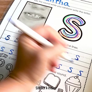 Practice Alphabet Tracing with these fun printables for the alphabet. Letters come in upper and lowercase, traditional printables format as well as Seesaw for digital learning. ✏️ 📝 This resource includes 𝑈𝑃𝑃𝐸𝑅𝐶𝐴𝑆𝐸 𝐿𝑂𝑊𝐸𝑅𝐶𝐴𝑆𝐸 letters! 👏 "This resource provides parents with a visual so they are able to support their child while completing the work at home." 💥 Shop here now: https://www.teacherspayteachers.com/Product/Alphabet-Printables-with-Mouth-Pictures-Print-and-Seesaw-719