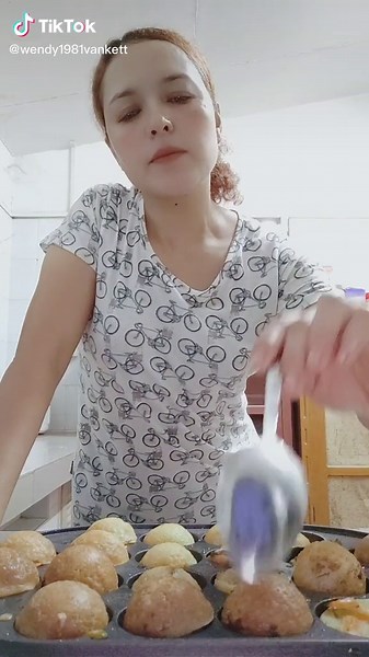 Creative Kitchen Fun: Muffin Tray Cooking