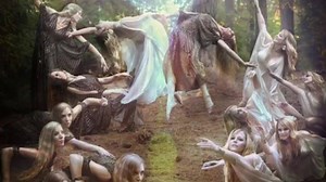 Off my newest album Vagrant Unity Vol. 1 is a song called Moth-Eaten. This upbeat song was composed with Indian vocals, retro synth electronic elements, Indian percussion plus a four to the floor beat. Sounds complex but it really came together for a beautifully simple uplifting song. Check it out and let me know what you think. If you like it share it with your friends, give it a like on your favorite steaming app or download it. Links below: 💥🎶💥🎶💥🎶💥 Vagrant Unity: heavy beats fused with