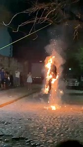 52K views · 148 reactions | Quema de Judas en Cutzamala Guerrero 2025 | Flaarma | Facebook