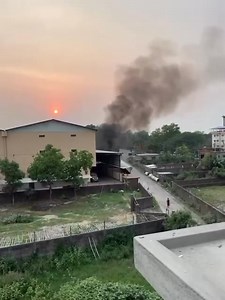 1K views · 11 reactions | Burning of waste at a packaging factory near Fulbari causes huge pollution ❗️ | The Voice of Siliguri | Facebook