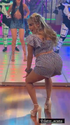 Datsy Acuña #esshow #multimedios | Gloria Torres 01