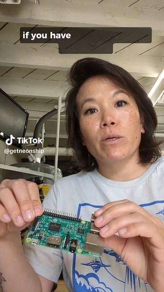 custom rack mounts to fit your server rack #homelab #serverrack