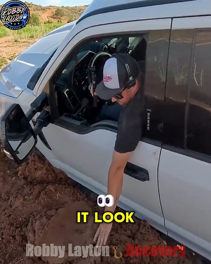 22K views · 345 reactions | The WORST Mud F 350 Buried To The Frame At The Lake 瞧Part5 #RobbyLayton #offroad #rescued #recovery | Robby Layton Recovery | Facebook