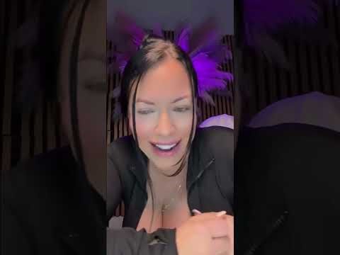 Curvy Baddie Model🔥 🍒 TikTok Live💕#LivestreamBaddie #thicc #live #curvymodel #vixen #cute #reels