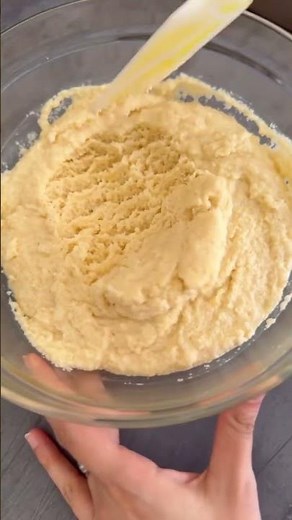 Namoura (Semolina Cake)