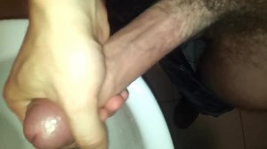 hairy amateur BWC insane cumshot in bathromm at work