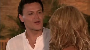 77K views · 2.2K reactions | hasta que el dinero nos separe capítulo 67 Alejandra y Rafael se dan un beso, parte 10 | Gon Tali | Facebook